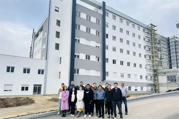 1702863628785087761.jpg 11.jpg