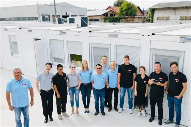 1702863686208040395.jpg 5.jpg