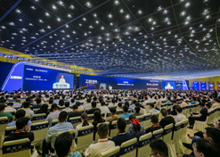 2023年9月10日至11日，米兰体育平台app官网党委书记、董事长刘敬桢出席2023中国医疗器械产业峰会暨米兰体育（中国）器械生态大会并作大会开幕致辞。